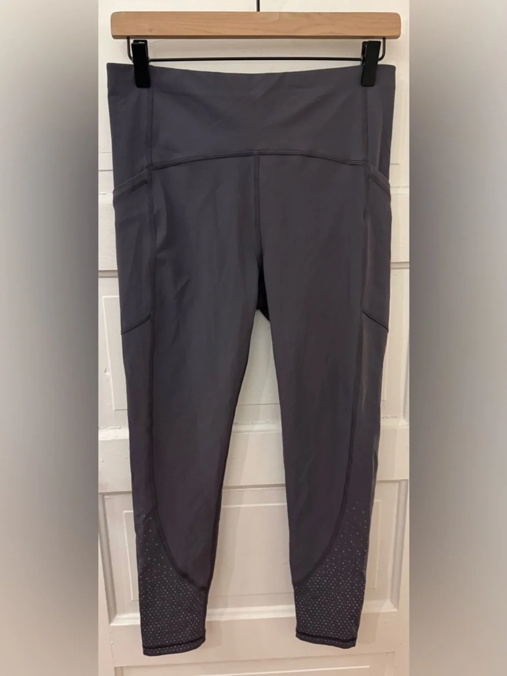 Lululemon Tightest Stuff Tight 28